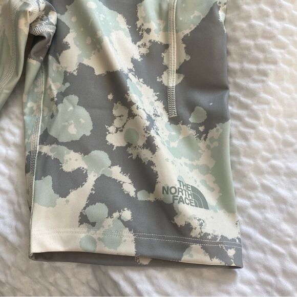 The North Face Women's Motivation Pocket 9” Shorts Medium - Picture 5 of 7